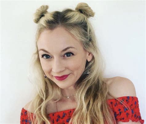 emily kinney ass|The Walking Dead Star Emily Kinney Shares Swimsuit Photo of。